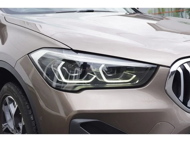 Bmw BMW X1 sDrive18i　xライン photo 3