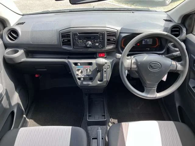 Daihatsu MIRA e:S L　SA3 photo 2