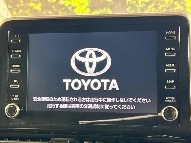 Toyota C-HR G　ハイブリッド photo 3