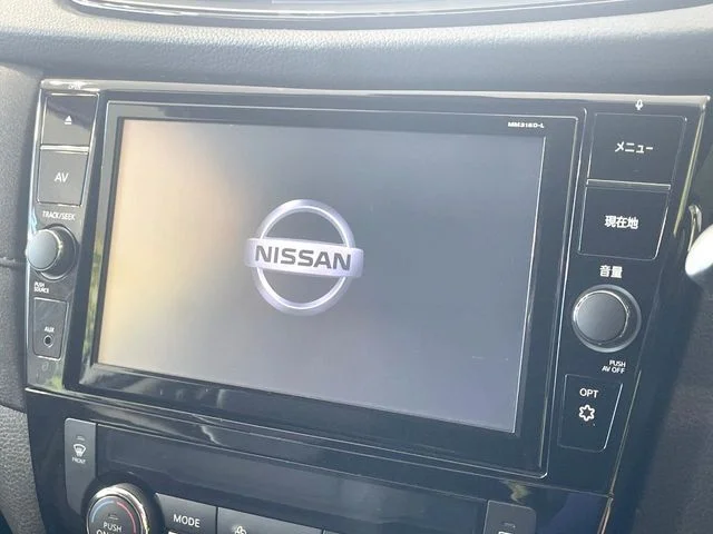 Nissan X-TRAIL 4WD 20Xi photo 4