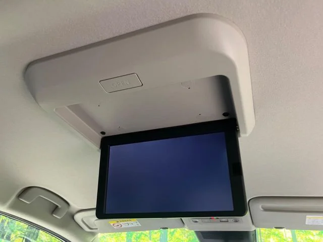 Nissan SERENA WG e−POWER　ハイウェイスター　V photo 4