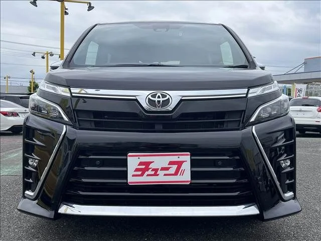 Toyota VOXY ZS　煌3 photo 2
