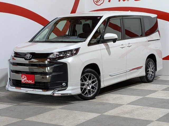 Toyota NOAH 4WD S−G 2023