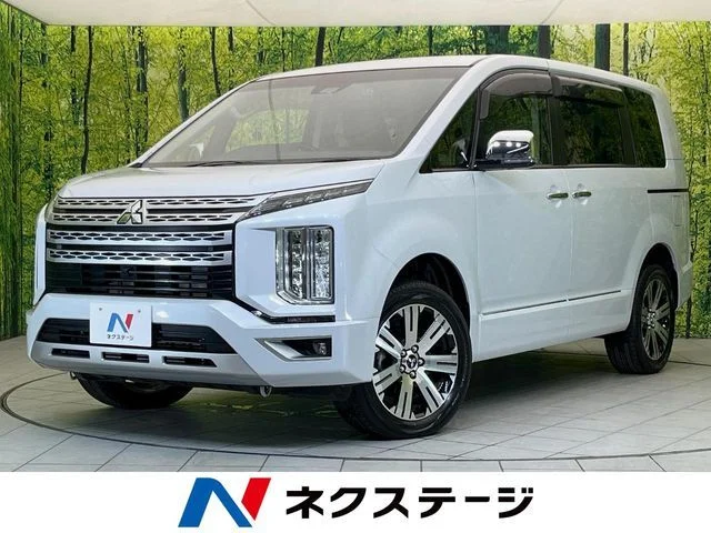 Mitsubishi DELICA D:5 4WD P 2024
