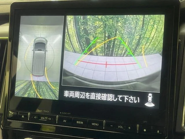 Mitsubishi DELICA D:5 4WD P photo 4