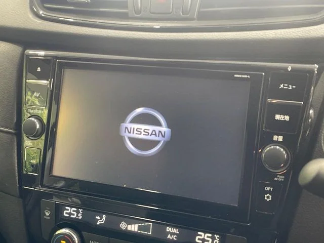 Nissan X-TRAIL 4WD 20Xi photo 3