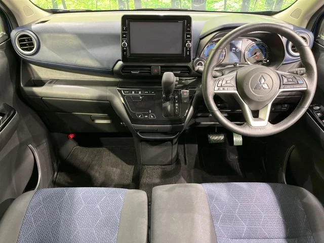 Mitsubishi ek X G photo 2