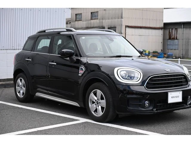 Bmw MINI ONE CROSSOVER バッキンガム photo 3