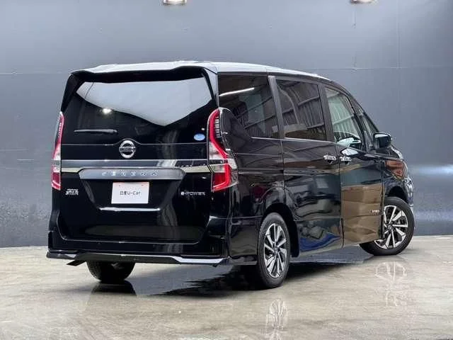 Nissan SERENA WG e−POWER　ハイウェイスター　V photo 2