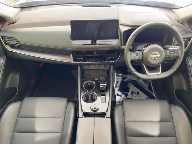 Nissan X-TRAIL HYBRID 4WD X　e−4ORCE photo 2