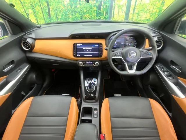 Nissan KICKS X　ツートーン　インテリアエディション photo 2