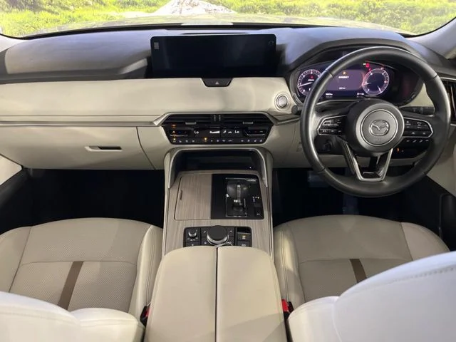 Mazda CX-60 XD　エクスクルーシブ　モード photo 3