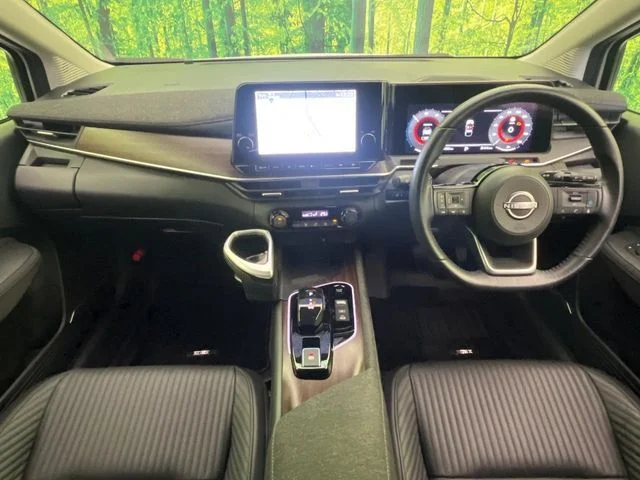 Nissan AURA G　レザーエディション photo 2