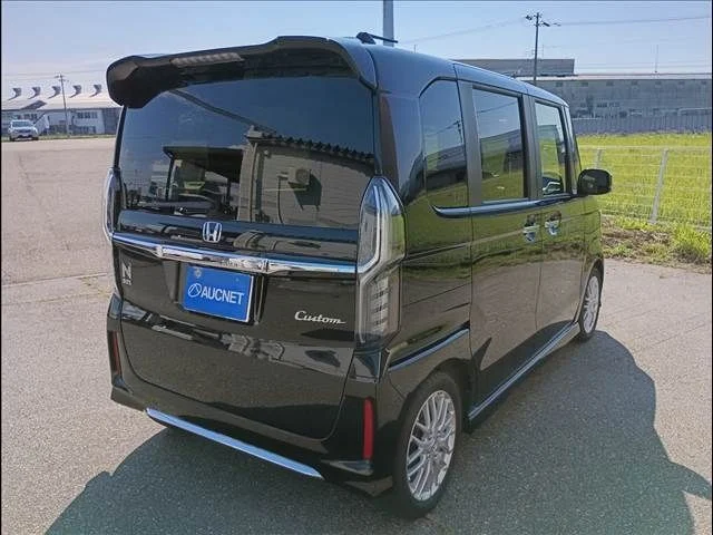 Honda N BOX CUSTOM L　ターボ photo 3