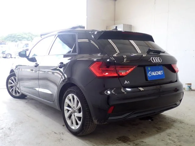 Audi AUDI A1 SPORTBACK 25　TFSI　アドバンスド photo 3