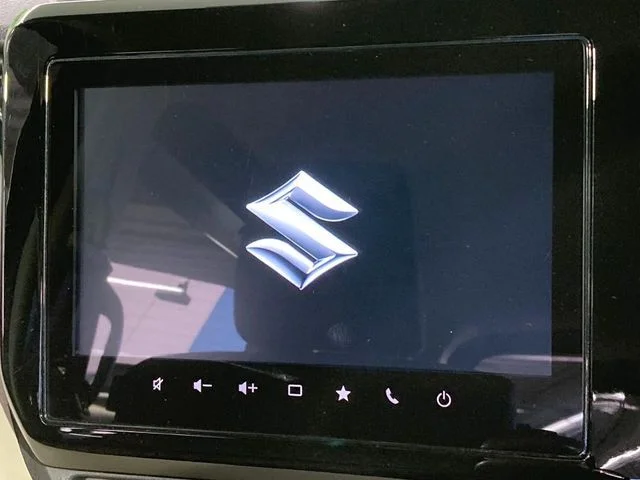 Suzuki SOLIO ハイブリッド　MX photo 3