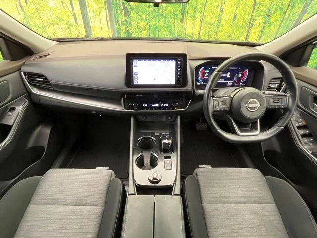 Nissan X-TRAIL HYBRID 4WD X　e−4ORCE photo 2