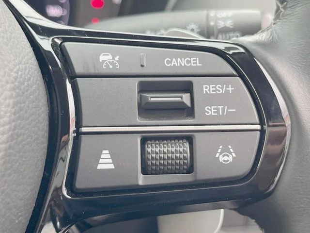 Honda ZR-V e:HEV Z photo 4