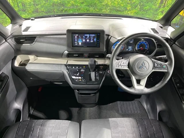 Mitsubishi DELICA MINI G　プレミアム photo 2