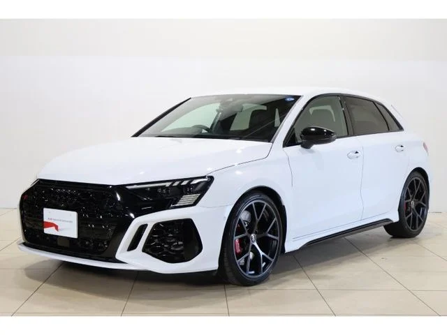 Audi AUDI RS3 SPORTBACK ベースグレード 2024