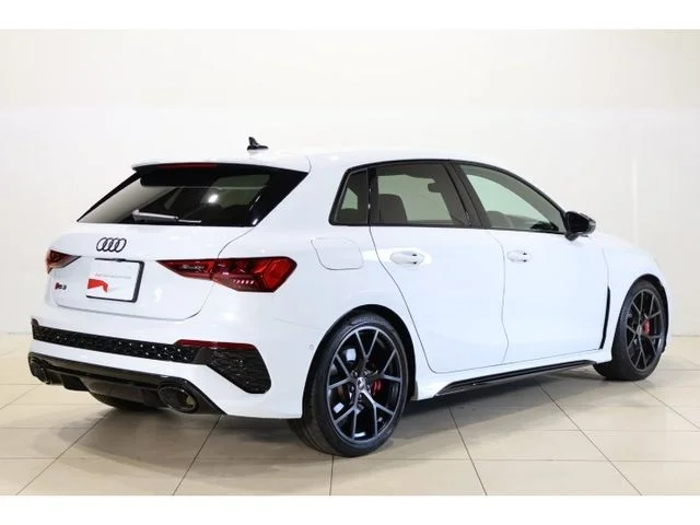 Audi AUDI RS3 SPORTBACK ベースグレード photo 2