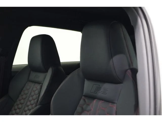 Audi AUDI RS3 SPORTBACK ベースグレード photo 4