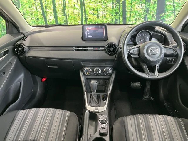 Mazda MAZDA2 15S　スマートエディション photo 2