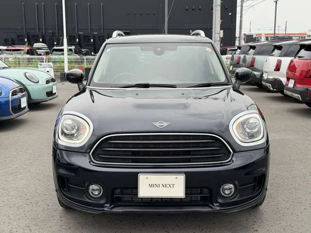 Bmw BMW MINI COOPER D CROSSOVER ベースグレード photo 2