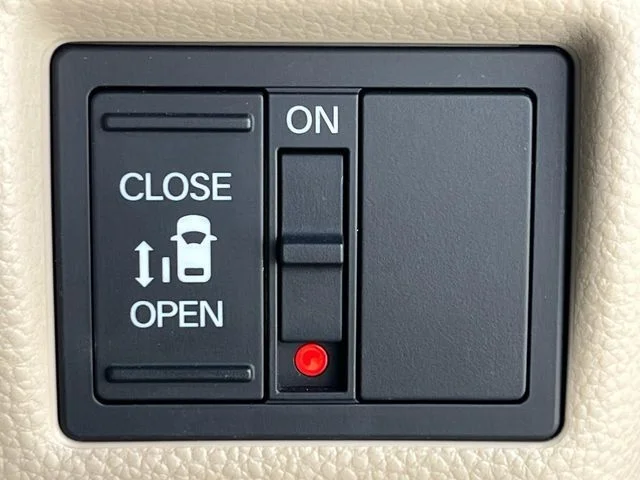 Honda N BOX G　L　ホンダセンシング photo 4