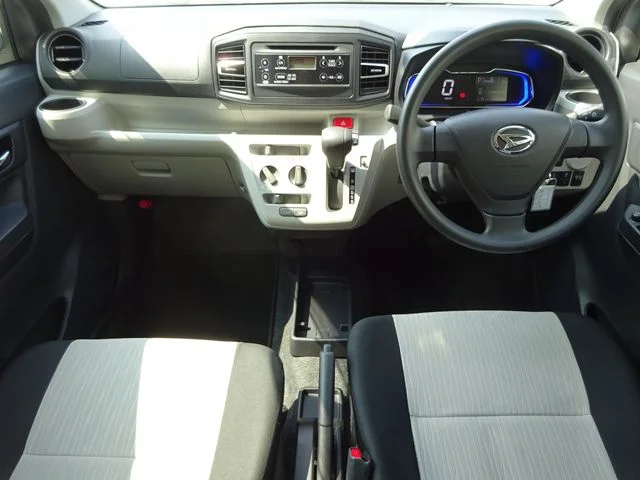 Daihatsu MIRA e:S X　SA3 photo 2