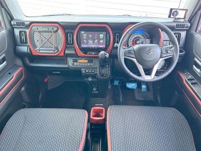 Suzuki HUSTLER 4WD ハイブリッド　Xターボ photo 2