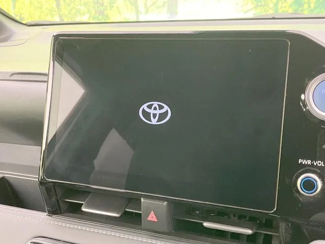 Toyota NOAH HYBRID S−Z photo 3