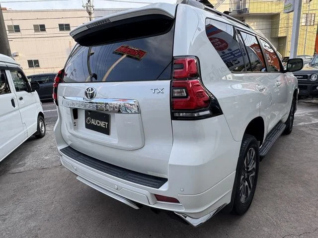 Toyota LANDCRUISER PRADO TX　Lパッケージ photo 2