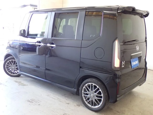 Honda N BOX CUSTOM ターボ photo 3