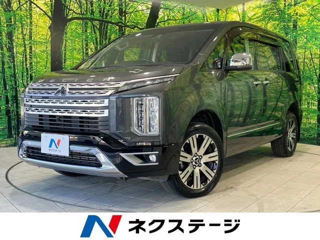 Mitsubishi DELICA D:5 4WD P 2019