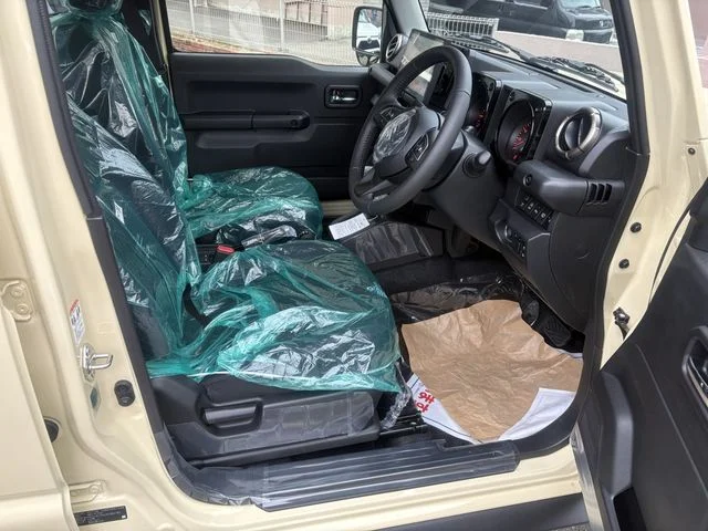 Suzuki JIMNY NOMADE FC photo 4