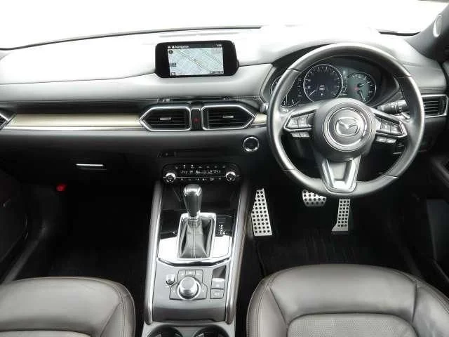 Mazda CX-5 4WD XD　エクスクルーシブ　モード photo 3
