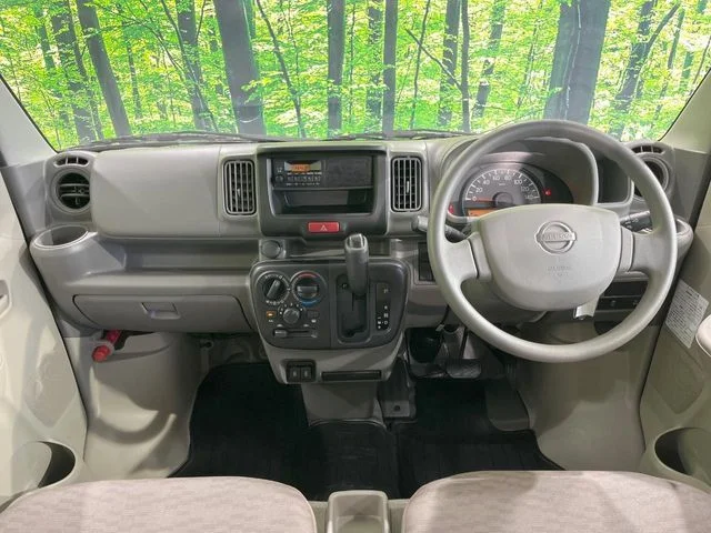 Nissan NV100 CLIPPER DX　HR photo 2