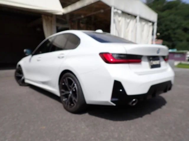 Bmw BMW 3series sedan 318i　Mスポーツ photo 3