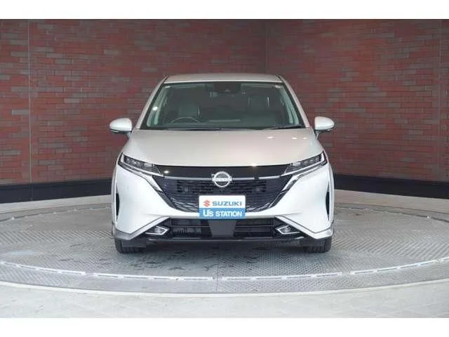 Nissan AURA G　レザーエディション photo 4