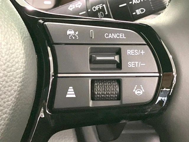 Honda STEPWAGON e:HEV SPADA ベースグレード photo 4