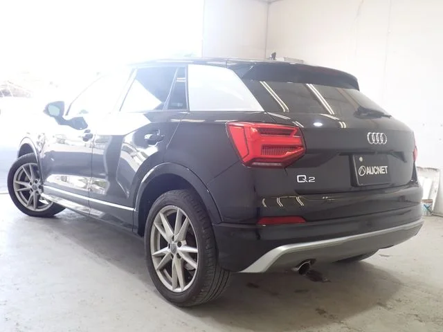 Audi AUDI Q2 30　TFSI　スポーツ　Sラインパッケ photo 3