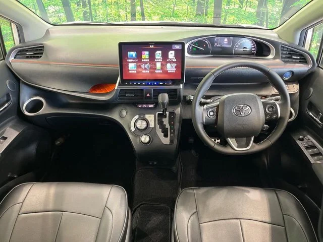 Toyota SIENTA HYBRID ファンベース　G　クエロ photo 2