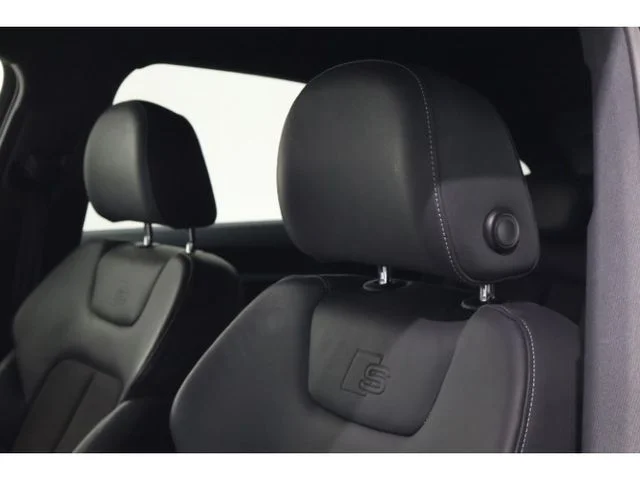 Audi AUDI e-tron SPORTBACK 55　クワトロ　1st　エディション photo 4