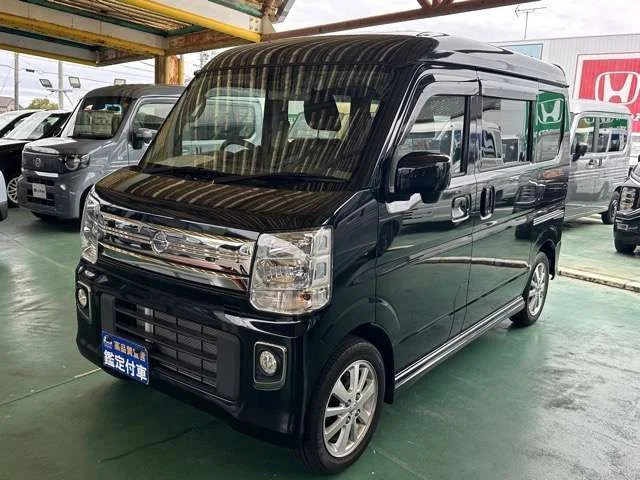 Nissan NV100 CLIPPER RIO E　HR 2023
