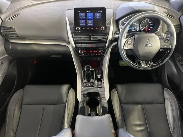 Mitsubishi ECLIPSE CROSS PHEV P photo 2