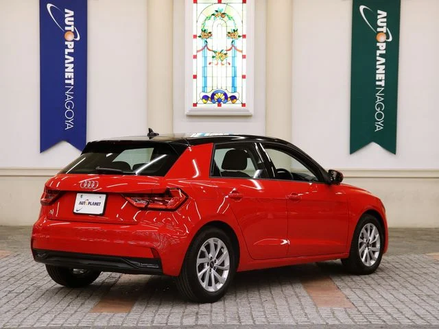 Audi AUDI A1 SPORTBACK 25　TFSI　アドバンスド photo 3
