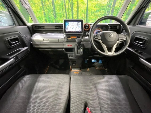 Suzuki Spacia GEAR ハイブリッドXZ photo 4