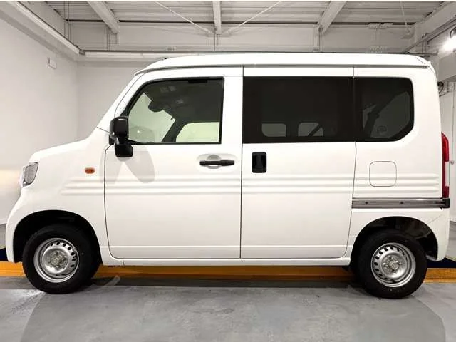 Honda N-VAN 4WD G photo 4