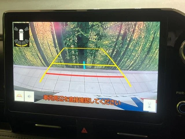 Toyota VOXY HYBRID 4WD S−Z photo 4